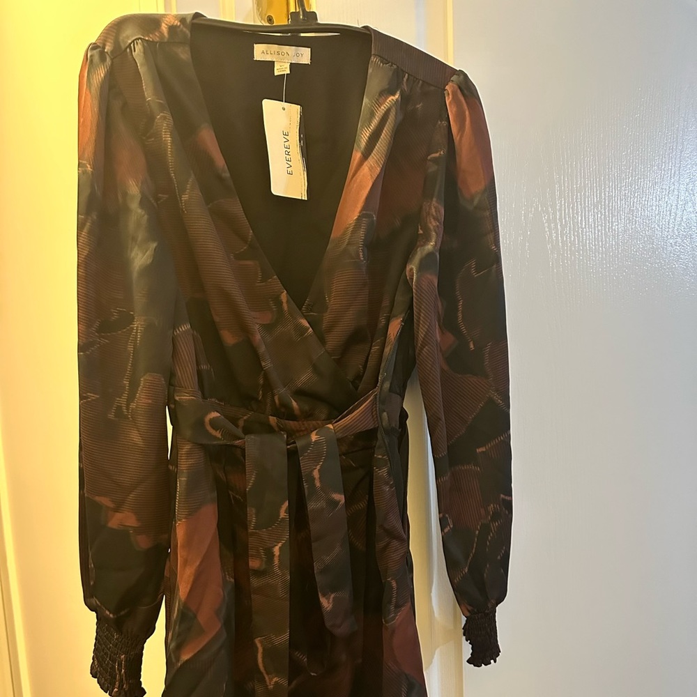 Size XS  never worn